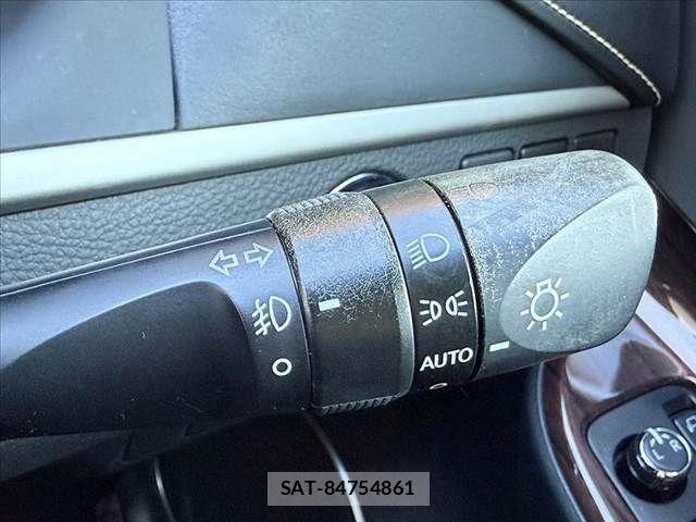 Toyota HARRIER 2014-03 8245310-23
