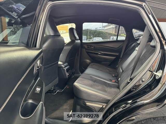 Toyota HARRIER 2020-01 8245302-18