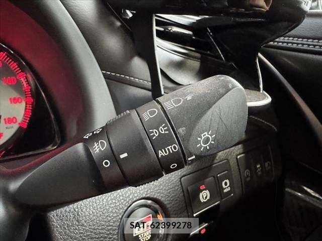 Toyota HARRIER 2020-01 8245302-27