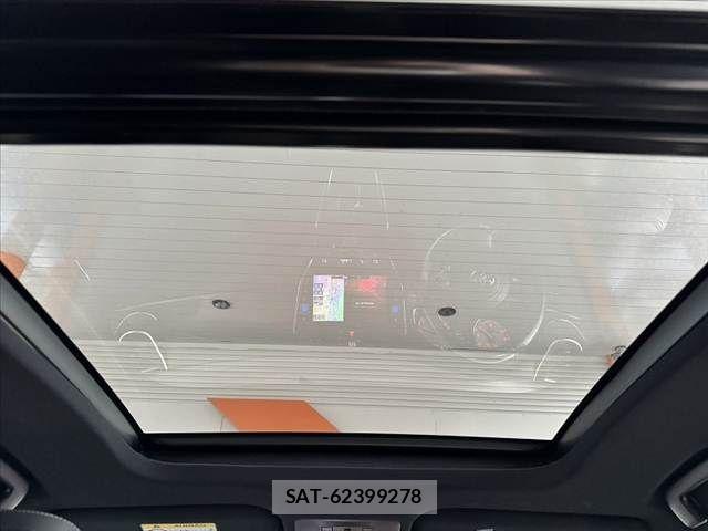 Toyota HARRIER 2020-01 8245302-28