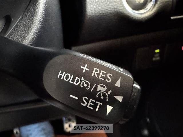 Toyota HARRIER 2020-01 8245302-5