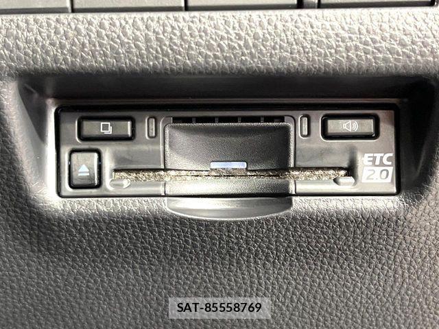 Toyota HARRIER 2023-07 8245300-5