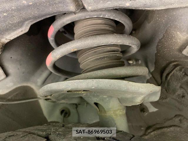 Toyota HARRIER 2016-11 8245309-19