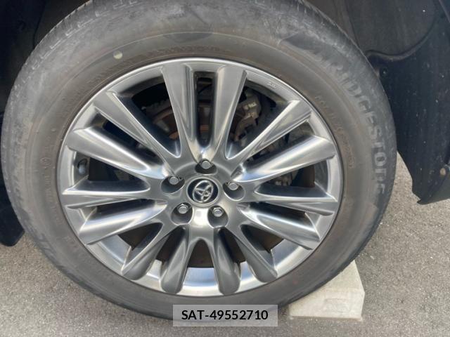 Toyota HARRIER 2019-04 8245303-10