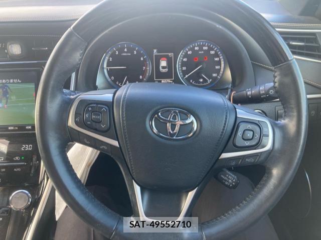 Toyota HARRIER 2019-04 8245303-17