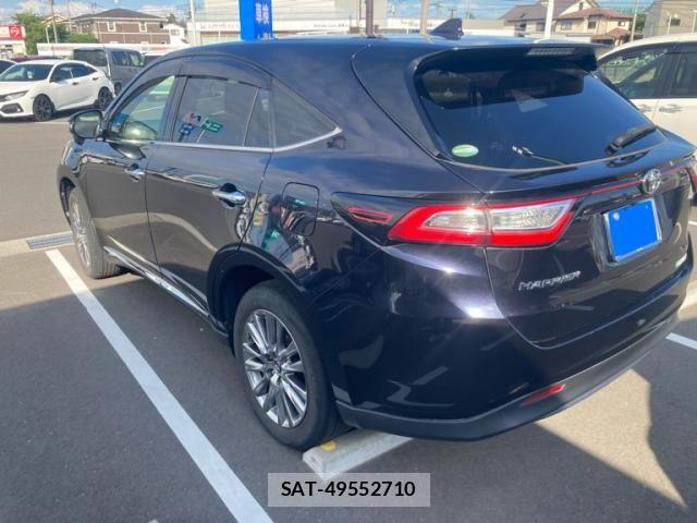 Toyota HARRIER 2019-04 8245303-5