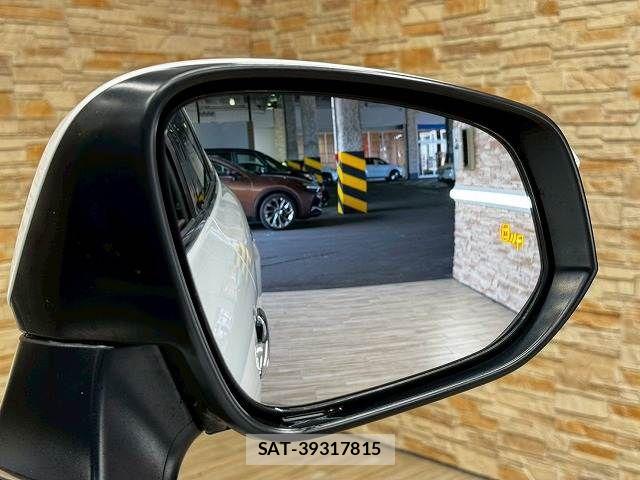 Toyota HARRIER 2022-12 8245291-7