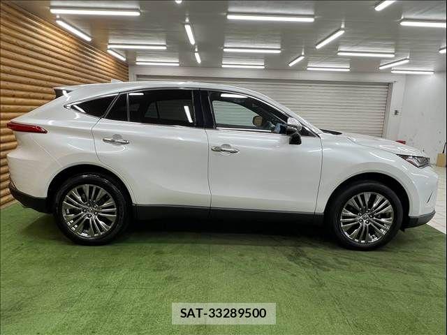 Toyota HARRIER 2023-08 8245287-17