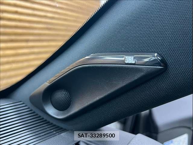 Toyota HARRIER 2023-08 8245287-7