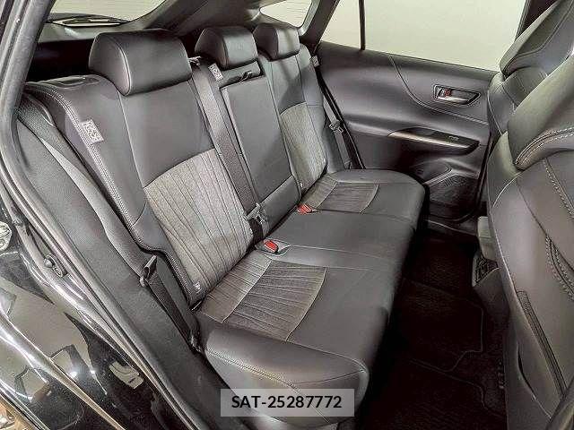 Toyota HARRIER 2023-11 8245292-5