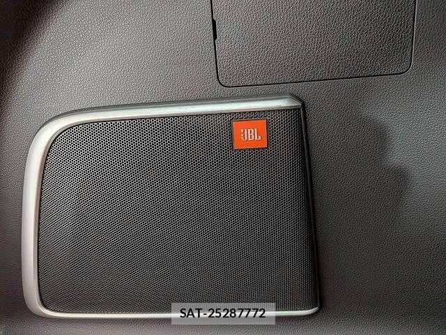 Toyota HARRIER 2023-11 8245292-7