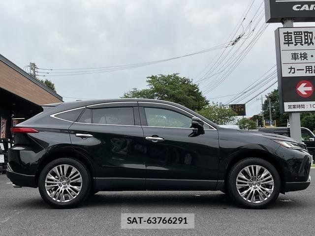 Toyota HARRIER 2023-07 8245286-6