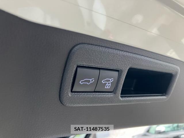 Toyota HARRIER 2021-03 8245299-13
