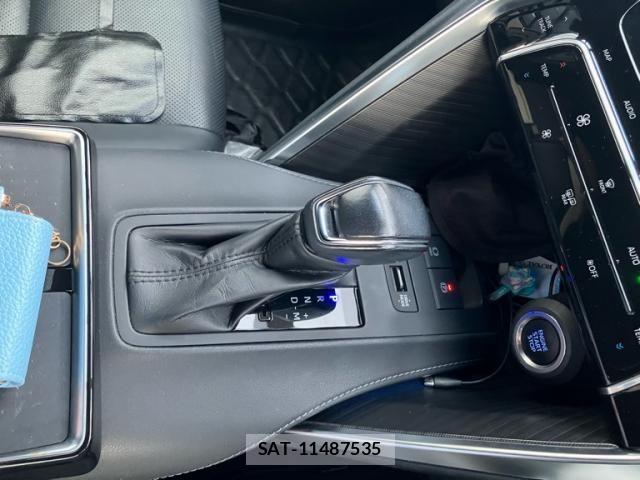 Toyota HARRIER 2021-03 8245299-22