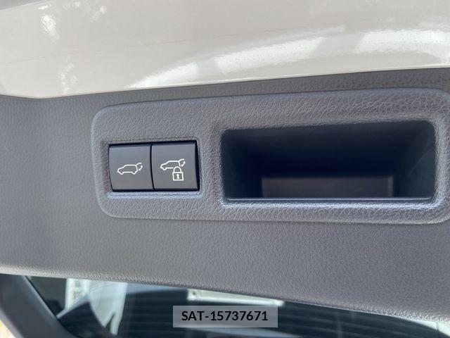 Toyota HARRIER 2023-09 8314629-19