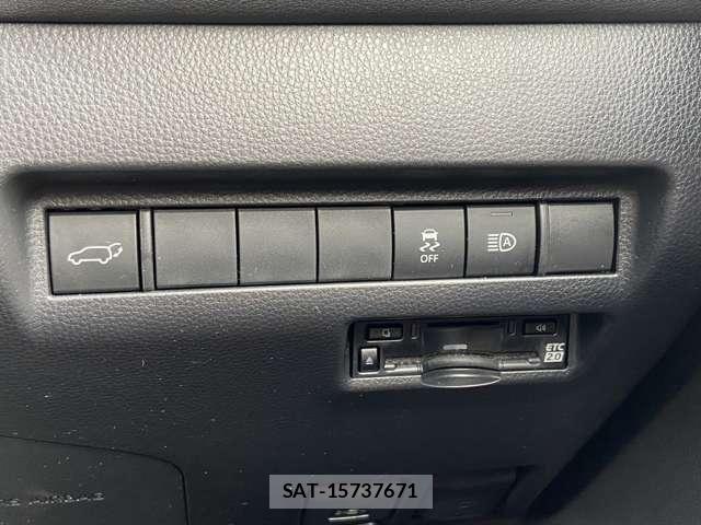 Toyota HARRIER 2023-09 8314629-7