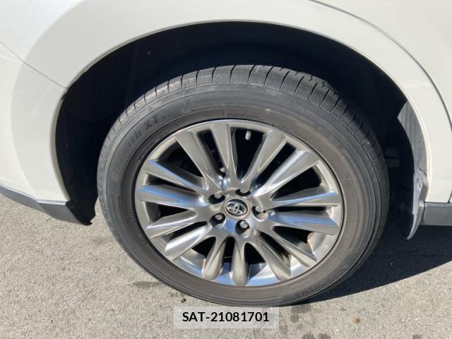 Toyota HARRIER 2018-09 8314639-5