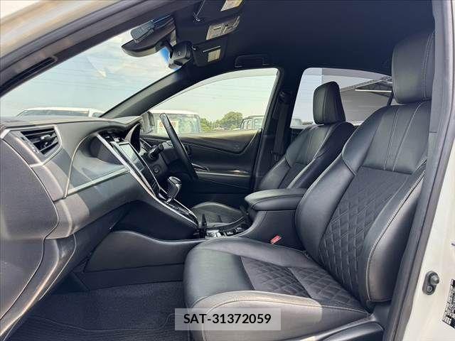 Toyota HARRIER 2017-09 8314640-16