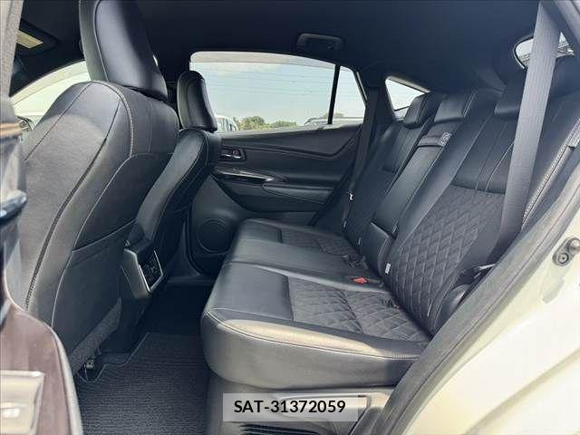 Toyota HARRIER 2017-09 8314640-17