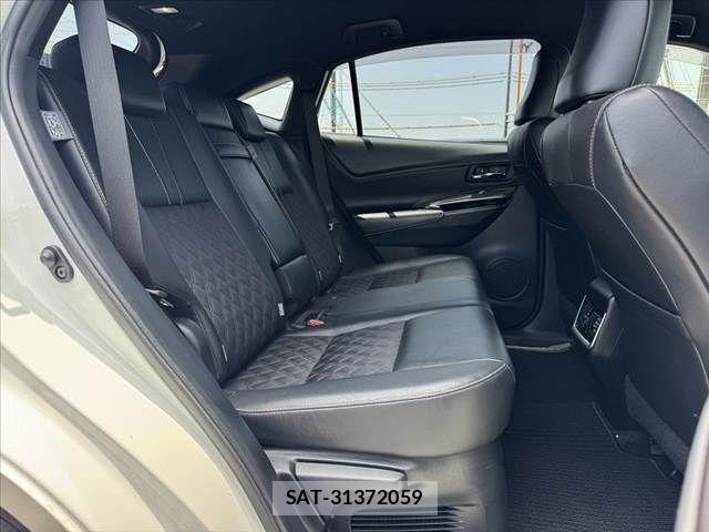 Toyota HARRIER 2017-09 8314640-19
