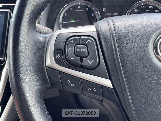 Toyota HARRIER 2017-09 8314640-28