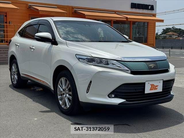 Toyota HARRIER 2017-09 8314640-7