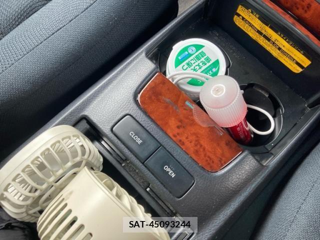 Toyota HARRIER 2003-03 8314655-15