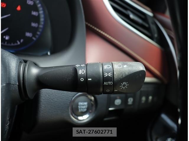 Toyota HARRIER 2017-09 8314637-19