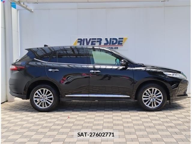 Toyota HARRIER 2017-09 8314637-3