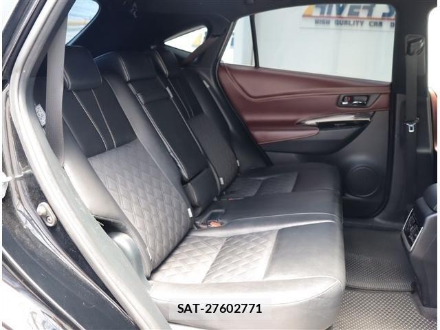 Toyota HARRIER 2017-09 8314637-6