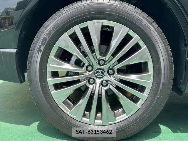 Toyota HARRIER 2024-07 8314626-19