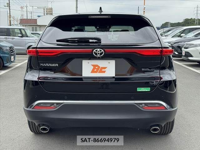 Toyota HARRIER 2022-08 8314630-13