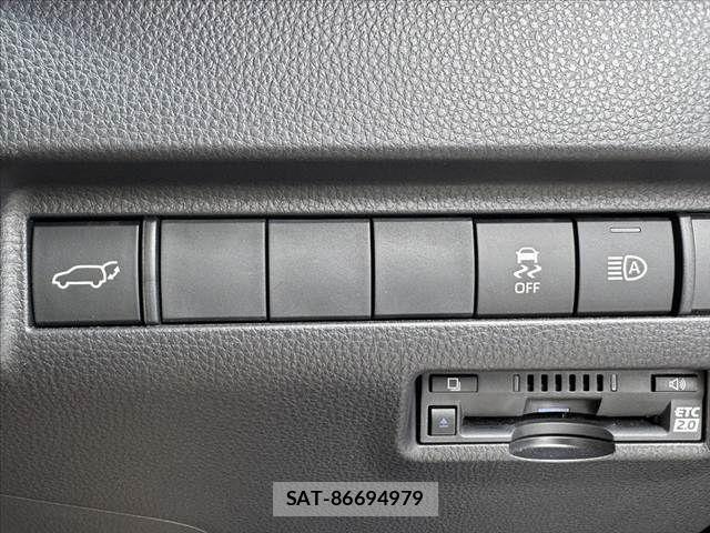 Toyota HARRIER 2022-08 8314630-25