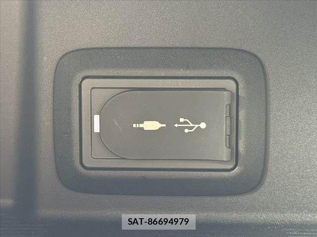 Toyota HARRIER 2022-08 8314630-29