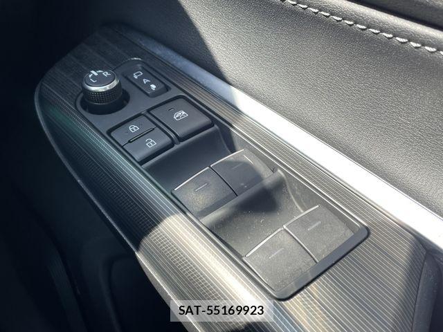 Toyota HARRIER 2021-05 8314628-28