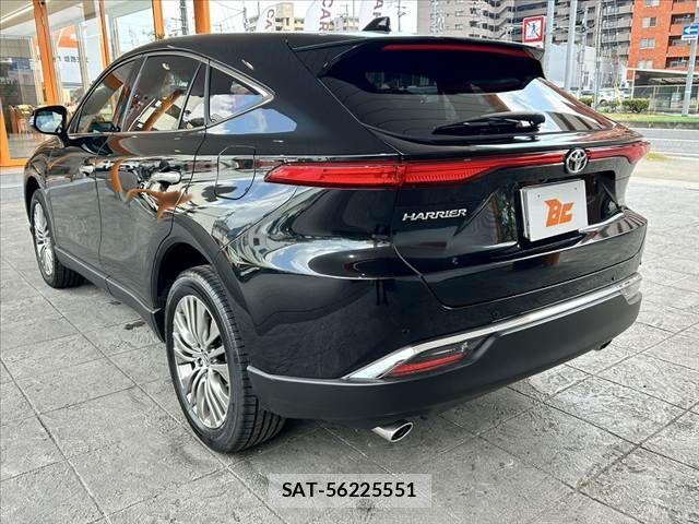 Toyota HARRIER 2025-04 8314623-11