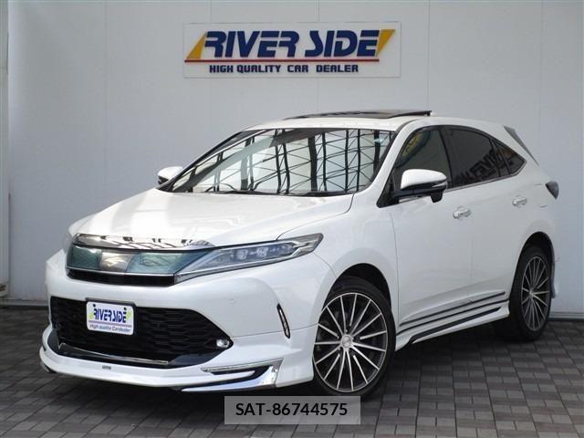 Toyota HARRIER 2017-06 8314634-0