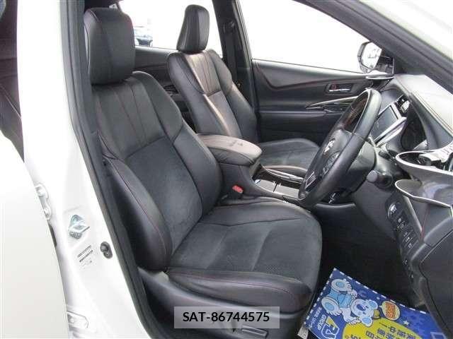 Toyota HARRIER 2017-06 8314634-12