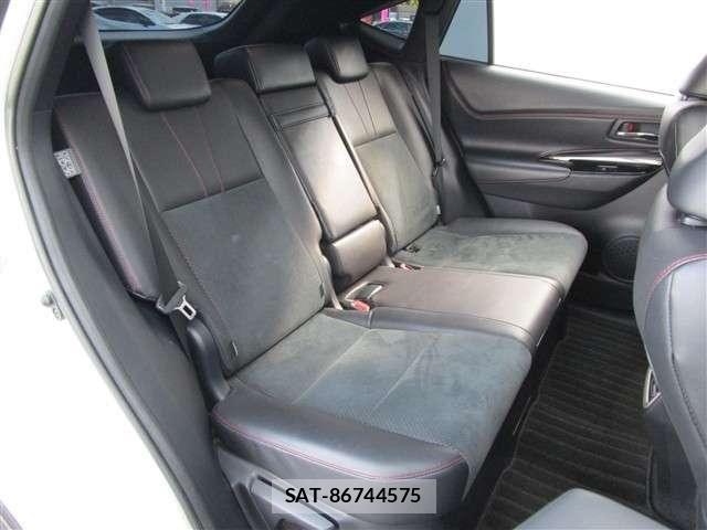 Toyota HARRIER 2017-06 8314634-13