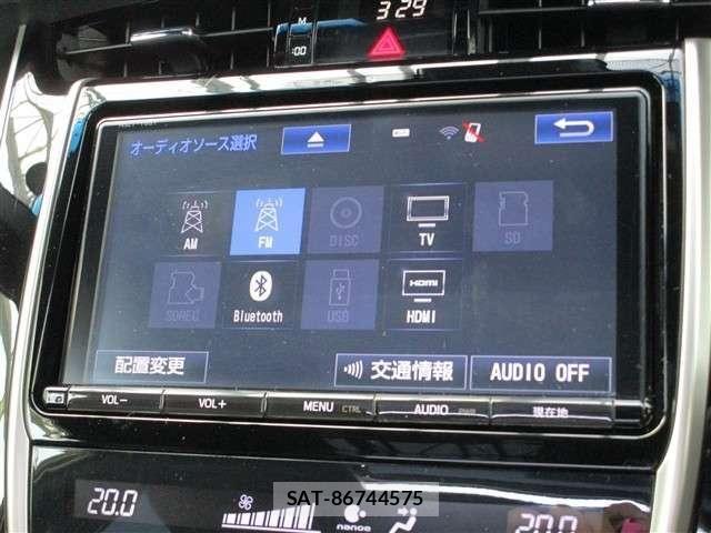 Toyota HARRIER 2017-06 8314634-5