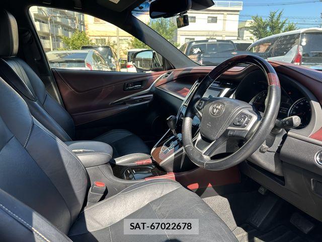 Toyota HARRIER 2015-08 8314651-15