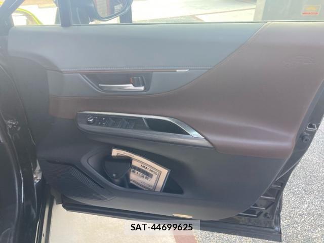 Toyota HARRIER 2020-07 8314635-9