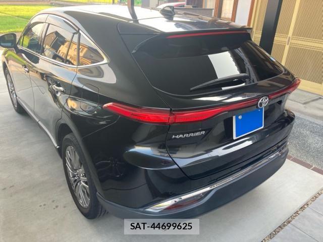 Toyota HARRIER 2020-07 8314635-3
