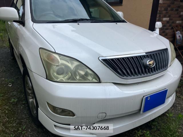 Toyota HARRIER 2003-04 8314654-2