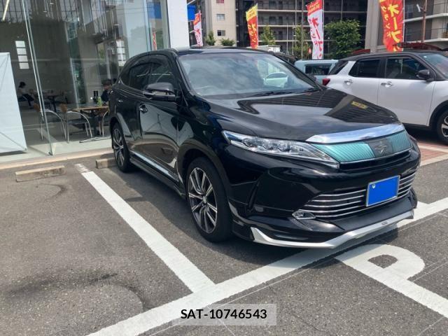 Toyota HARRIER 2018-06 8314636-0