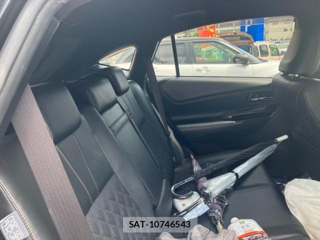 Toyota HARRIER 2018-06 8314636-26