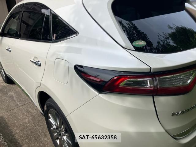 Toyota HARRIER 2018-07 8314638-9