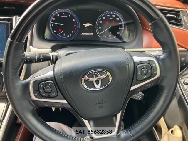 Toyota HARRIER 2018-07 8314638-17