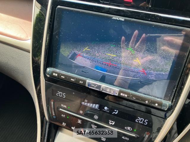 Toyota HARRIER 2018-07 8314638-22