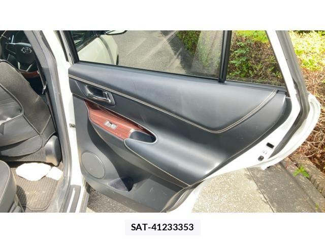Toyota HARRIER 2016-12 8336036-12